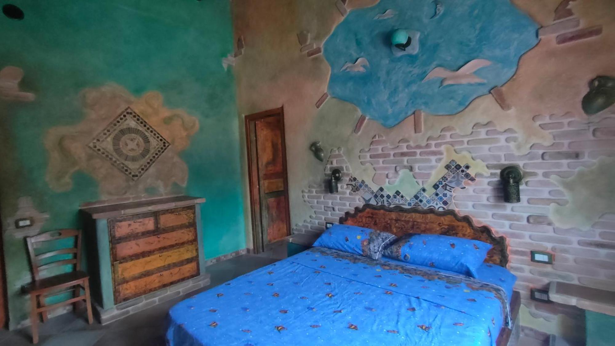 Casa Gaudi - House & Rooms Теулада Екстериор снимка