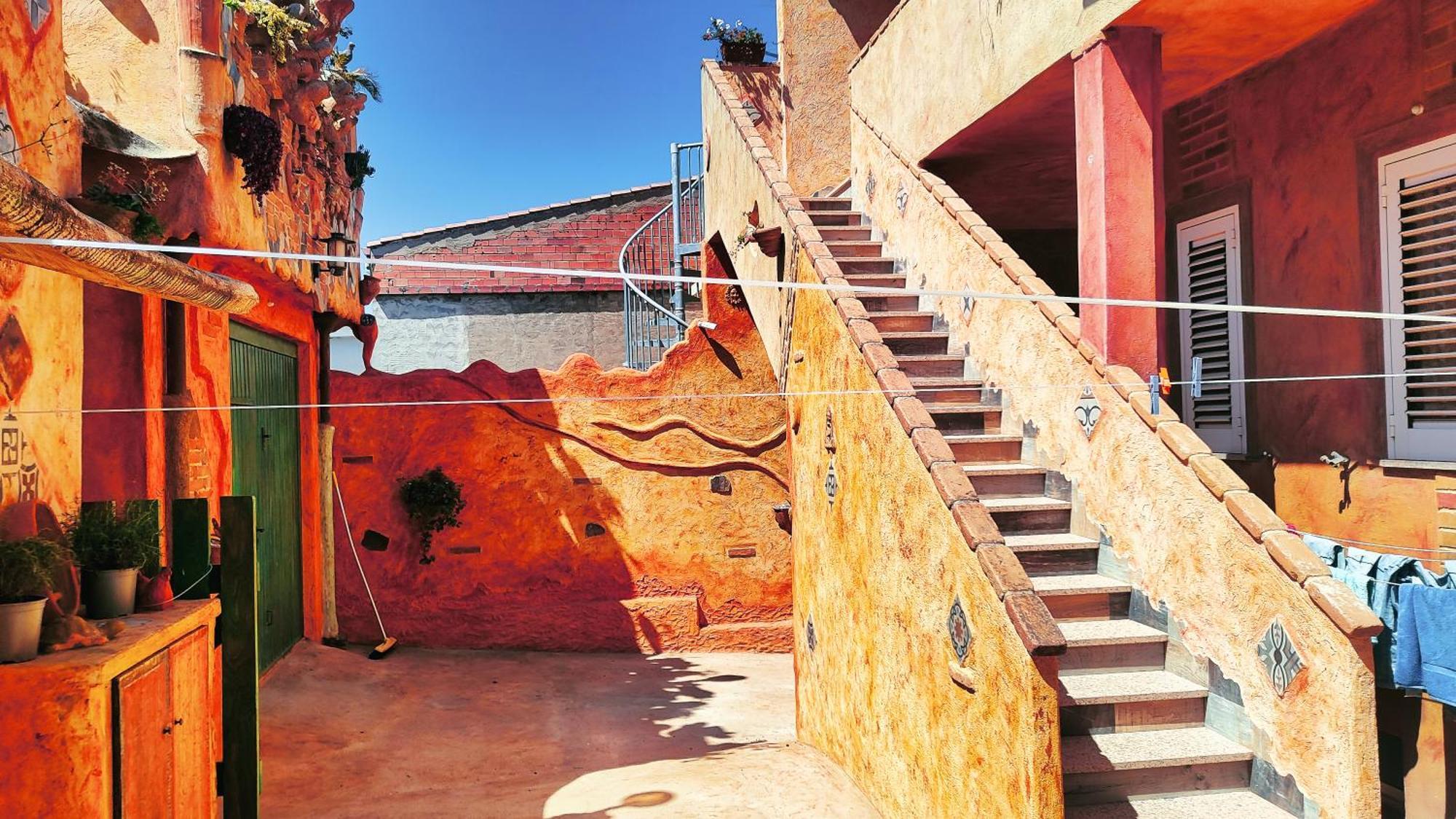 Casa Gaudi - House & Rooms Теулада Екстериор снимка