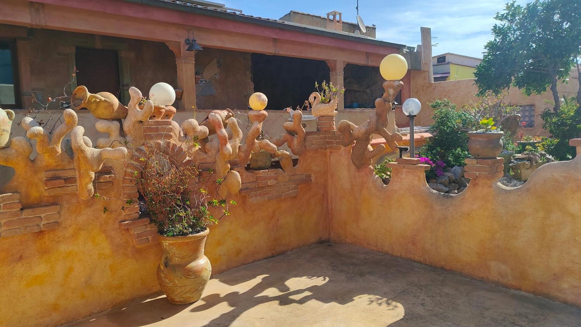 Casa Gaudi - House & Rooms Теулада Екстериор снимка